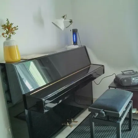 La Maison Des Creatifs *
